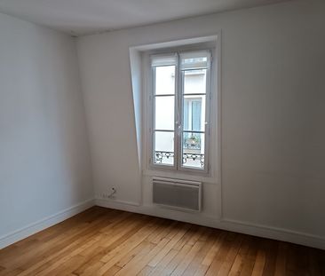 Appartement Paris 2 pièce(s) 31.97 m2 - Photo 2