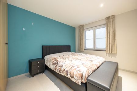 Gelijkvloers appartement met tuintje in centrum Sint-Antonius - Foto 2