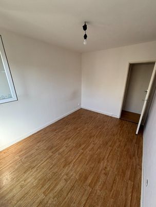 Appartement 3 pièces à louer St Étienne - 42000 / Réf: 949-2166 - Photo 1