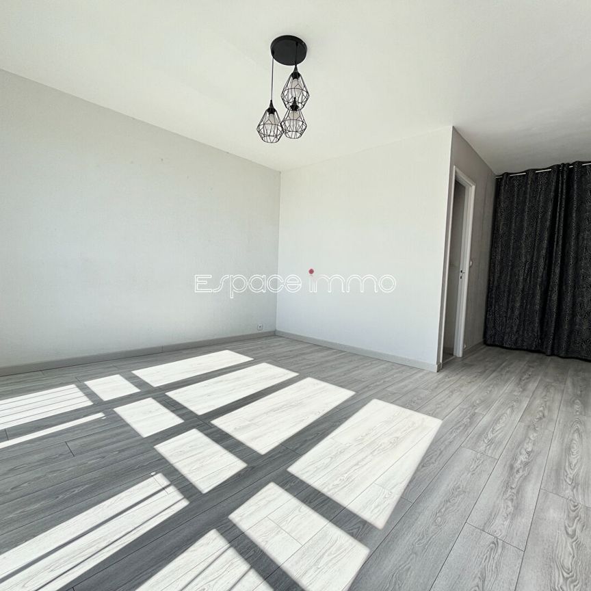 Location Appartement 3 pièces 61m² MAROMME 76150 - Photo 1