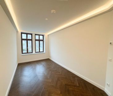 Jetzt aber! + Erstbezug + Balkon + Dunkles Parkett * Fußbodenheizun... - Foto 4