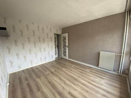 Appartement T3 à louer - 69 m² - Photo 4