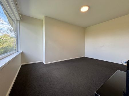 14a Arlington St - Photo 3