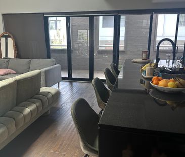 Alexandria - Photo 2