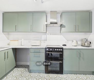 2 bedroom apartment to rent - Photo 5