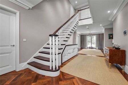 A beautiful family home at the end of a most desirable road extending to over 9,200 sq. ft., offering exceptional living across 4 floors. - Photo 5