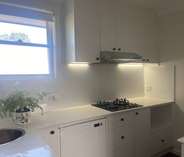 Earlwood - Photo 4