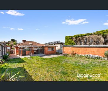 19 Damala Street, Doncaster East, Vic 3109 - Photo 5