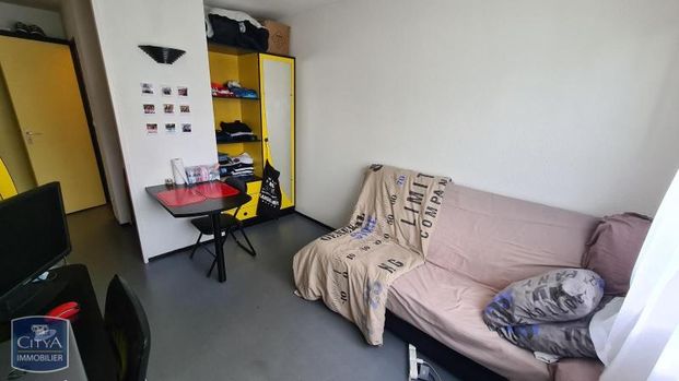 Location Appartement 1 pièce 15m² POITIERS 86000 - Photo 1