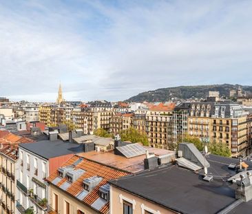 Alquiler de piso en Calle Salud, 20 - Photo 4