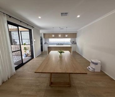 7 Glitter La, Mandogalup - Photo 4