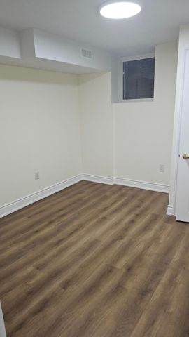 For Lease - 9 Vickery Street Unit# Basement, Whitby, Ontario - Photo 3