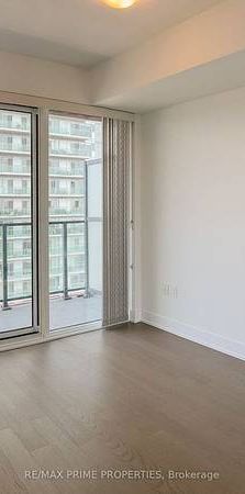 Parklawn Rd/Lakeshore Blvd.W Waterfront Views 1Bdrm Upgraded Kitchen - Photo 1