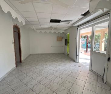 Location bureaux 3 pièces, 145.00m², Schœlcher - Photo 3