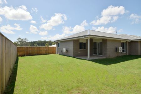 Stunning New Build in Boyne Island - Photo 2