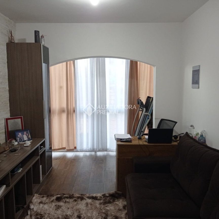 Sobrado com 3 quartos e 167m² para alugar em Nossa Senhora do Carmo, São Paulo. - Photo 1