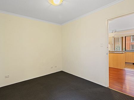 INNER CITY LIVING - Photo 5