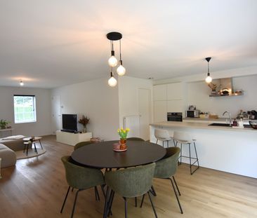 Energiezuinige halfopen woning in rustige, groene omgeving - Photo 2