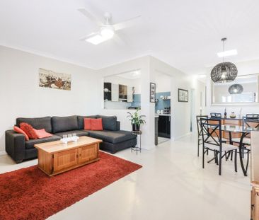 Private Sanctuary Moments from the Beach - Photo 1