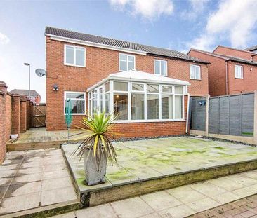 3 bedroom semi-detached house to rent - Photo 3