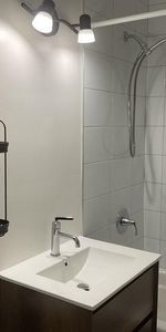 Logement 5 1/2 à louer avec beaucoup de charme - Photo 3