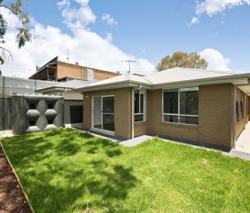 Spacious, Stylish & Brand-New – Family Living at Its Best - Photo 2