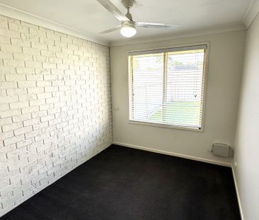 Tidy 2 bedroom Duplex - Photo 2