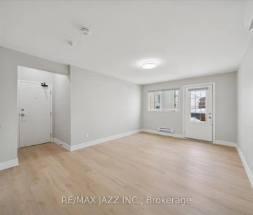 251 Simcoe Street S #105 - Photo 1