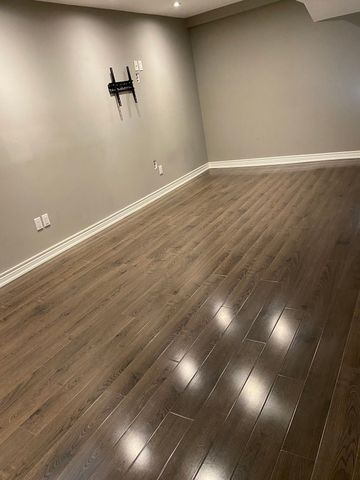 For Lease - 259 Mostar Street, Whitchurch-Stouffville, Ontario - Photo 2