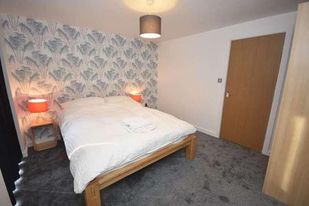 St Wilfrids Street, Hulme, Manchester, M15 - Photo 4