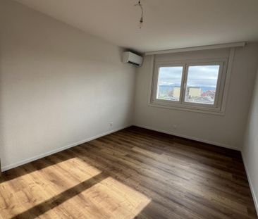 2.5 Zimmer, 3. Stock - Foto 1