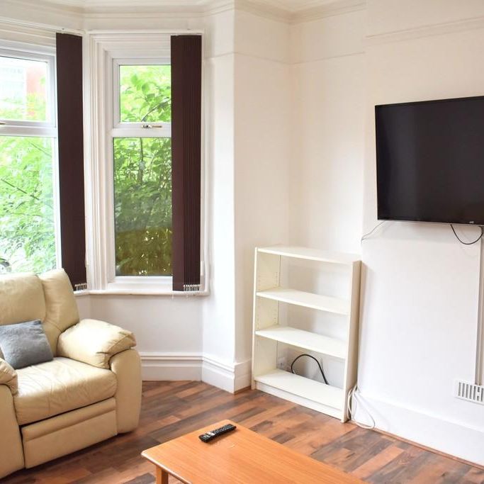 4 bedroom terraced house to rent - Photo 1