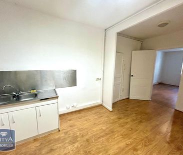 Location Appartement 1 pièce 37m² BOURG EN BRESSE 01000 - Photo 2