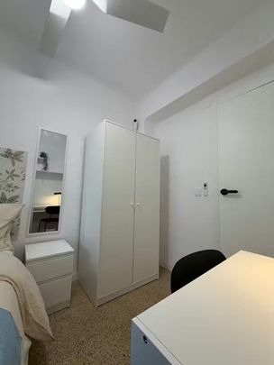 Carrer de la Mare de Déu del Pilar, Paterna, Valencian Community 46980 - Photo 1