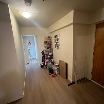 1 Bedroom 1 Bath LARGE SUITE! South Granville $2000 - Photo 1