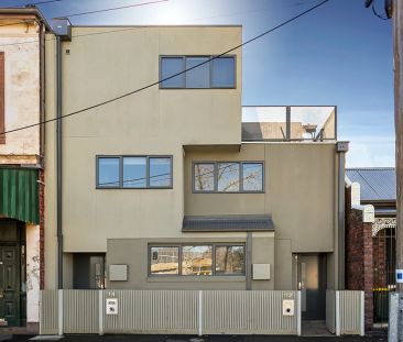 12 Molesworth Street, North Melbourne. - Photo 6