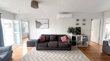 TWO BEDROOMS CLOSE TO THE BEACH - Photo 5