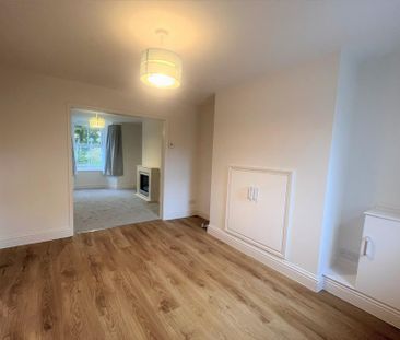 2 bedroom semi-detached house to rent - Photo 3