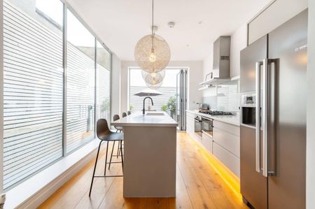 5 bedroom terraced house to rent - Photo 3