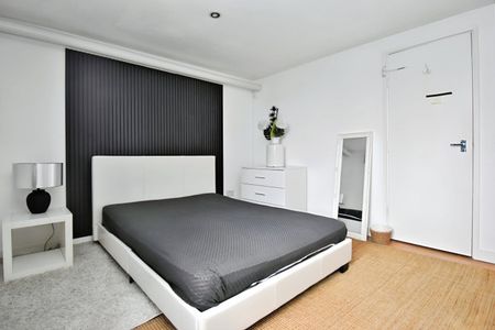 Foxberry Road, London, SE4 - Photo 4