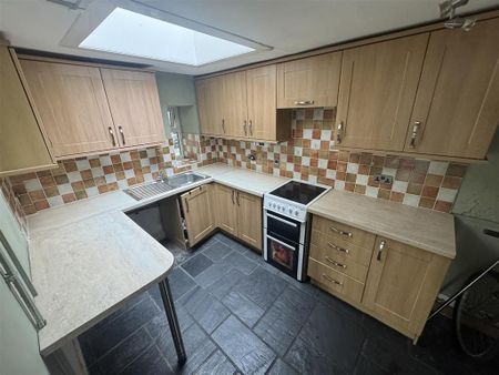 2 bedroom house to rent - Photo 3