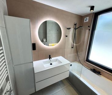 Instapklare, volledige gerenoveerde woning met stadskoer in het cen... - Foto 6