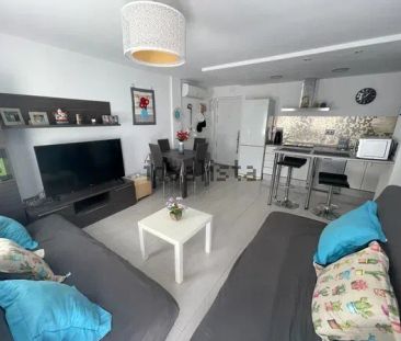 Alquiler de piso en Urbanización Pueblo mexicano, 22 - Photo 2