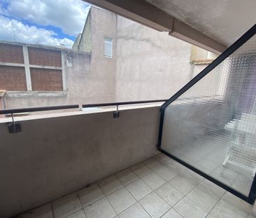 NIMES / FEUCHERE - T1 BIS MEUBLÉ AVEC BALCON ET PARKING - Photo 1