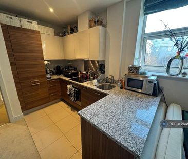 1 bedroom flat to rent - Photo 6