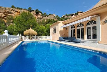 For rent villa with private pool near the beach in Cumbre del Sol, Benitachell
