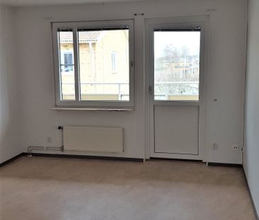 Götgatan, Kvänum - Photo 2