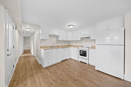 For Lease - 6819 Rocque Street Unit# #2, Orleans - Convent Glen and Area, Ontario - Photo 2