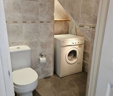 1 Bed Flat, Court Road, SO15 - Photo 1