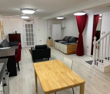 1 Bed Flat, Green Lanes, N16 - Photo 5